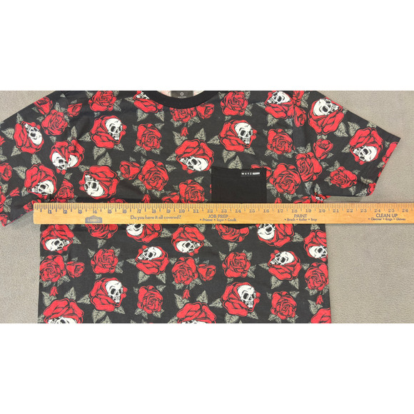 WXYZ MFG. CO Black Graphic Red Rose Skull Pocket T-Shirt Men's Medium WKS02C123 - Picture 7 of 9